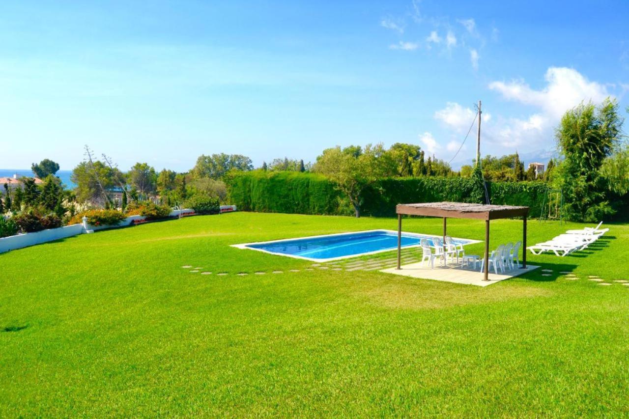 Meddays Villa Redos Mont-roig del Camp Екстериор снимка